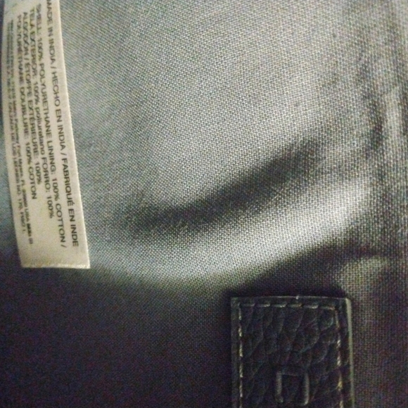 Chico's Periwinkle Blue NWT Zipper Top NOSZ Wristlet 8.5 X 5 - Picture 6 of 10